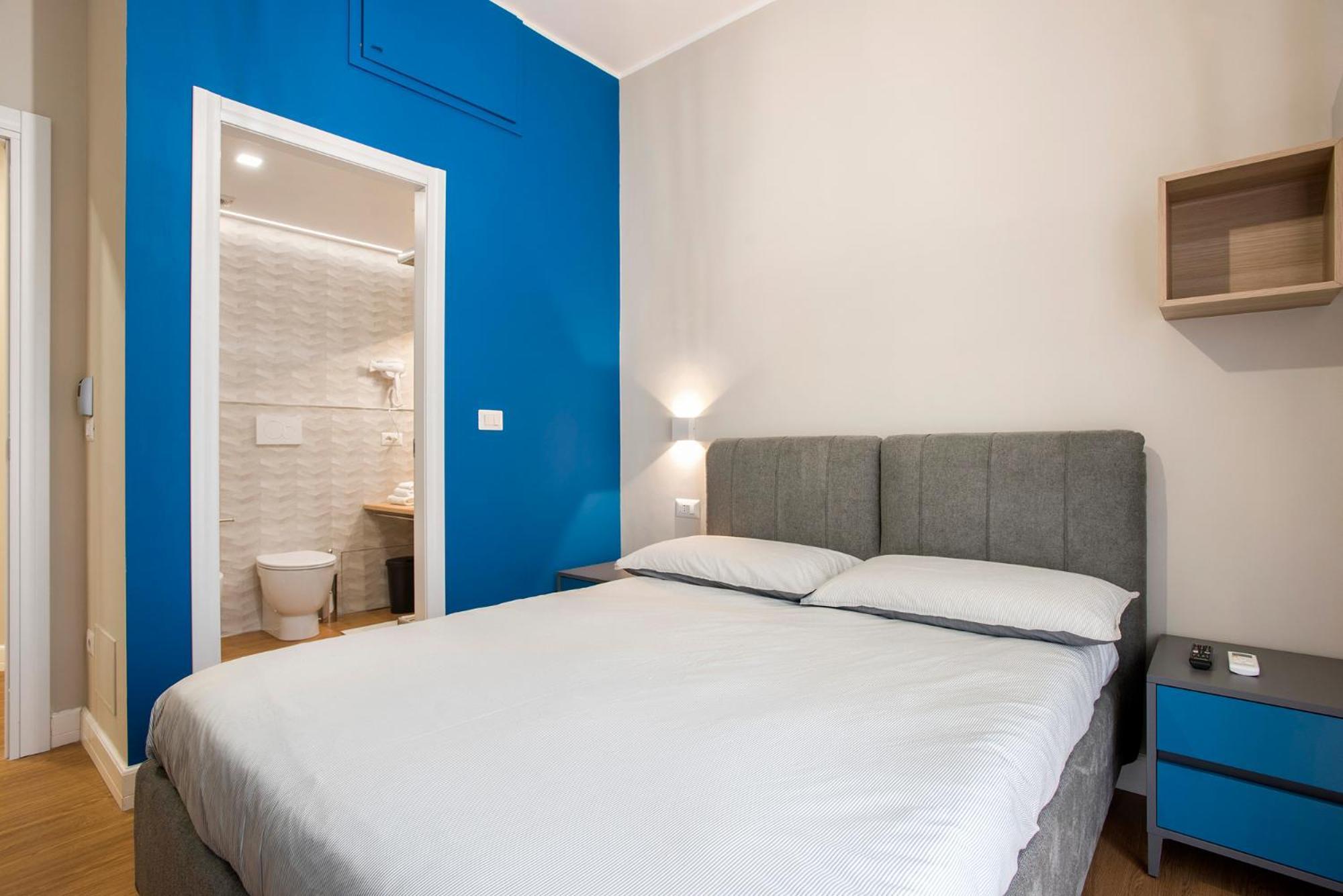 Raven Color Hotel Rome Bagian luar foto