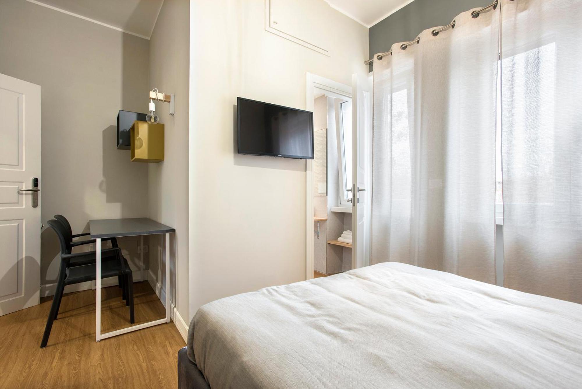 Raven Color Hotel Rome Bagian luar foto